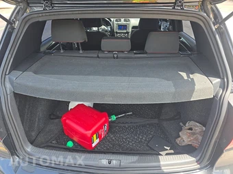 2011 Volkswagen GTI – miniatura 16