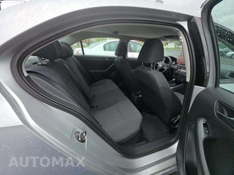 2011 Volkswagen Jetta Sedan - miniatura 16