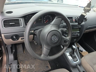 2011 Volkswagen Jetta Sedan - miniatura 10
