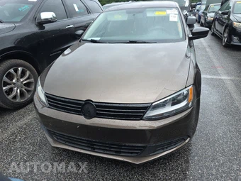 2011 Volkswagen Jetta Sedan - miniatura 2