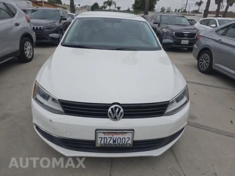 2011 Volkswagen Jetta Sedan S - miniatura 2