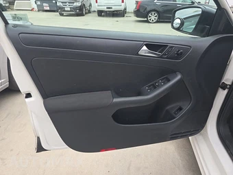 2011 Volkswagen Jetta Sedan S - miniatura 9