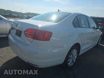 2011 Volkswagen Jetta Sedan SE – miniatura 4