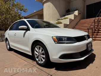 2011 Volkswagen Jetta Sedan SE w/Convenience — samochód z USA z aukcji Manheim, oferta Kup Teraz w AUTOMAX