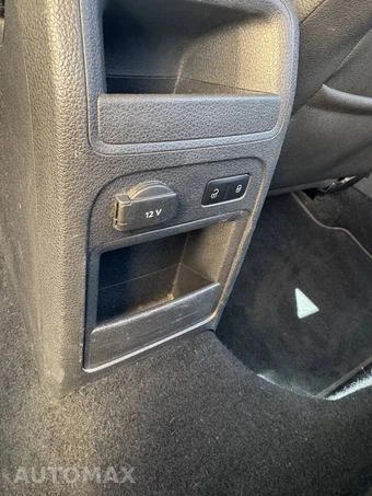 2011 Volkswagen Jetta Sedan SE w/Convenience - miniatura 18