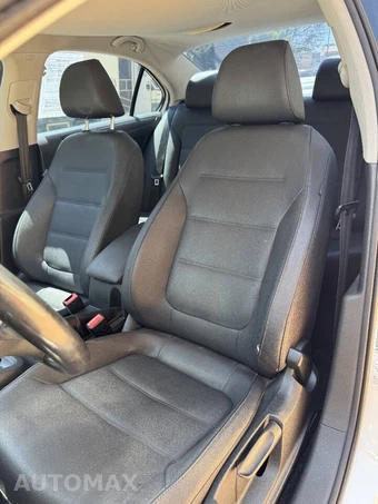 2011 Volkswagen Jetta Sedan SE w/Convenience - miniatura 21