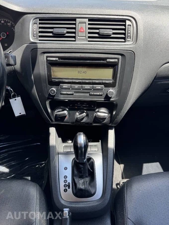 2011 Volkswagen Jetta Sedan SE w/Convenience - miniatura 22