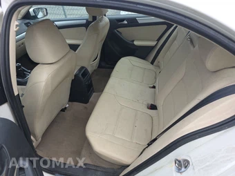 2011 Volkswagen Jetta Sedan TDI LE - miniatura 13