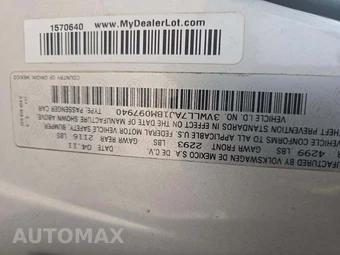 2011 Volkswagen Jetta Sedan TDI w/Navigation – miniatura 2