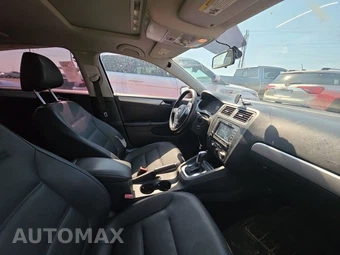 2011 Volkswagen Jetta Sedan TDI w/Navigation - miniatura 8