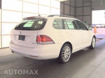 2011 Volkswagen Jetta SportWagen SE Wagon - miniatura 4