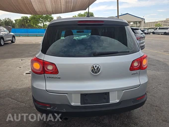 2011 Volkswagen Tiguan Comfortline - miniatura 5