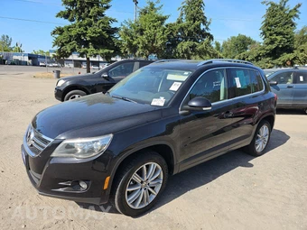 2011 Volkswagen Tiguan Comfortline — samochód z USA z aukcji Manheim, oferta Kup Teraz w AUTOMAX