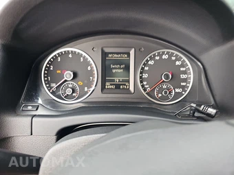 2011 Volkswagen Tiguan S 4MOTION - miniatura 12