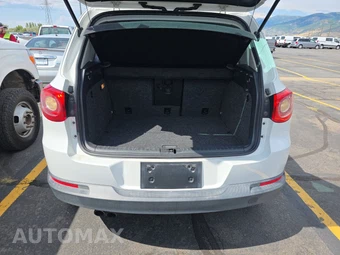 2011 Volkswagen Tiguan S – miniatura 16