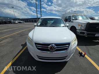 2011 Volkswagen Tiguan S – miniatura 2