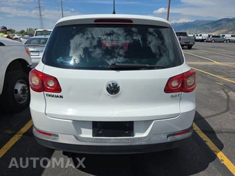 2011 Volkswagen Tiguan S – miniatura 5