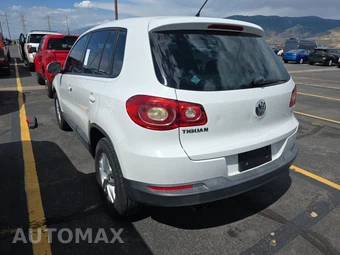 2011 Volkswagen Tiguan S – miniatura 6