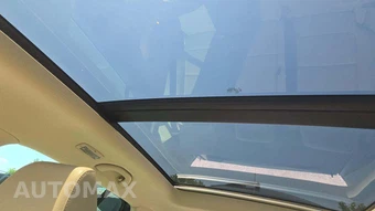 2011 Volkswagen Tiguan SE 4MOTION w/Sunroof & Navigation - miniatura 22