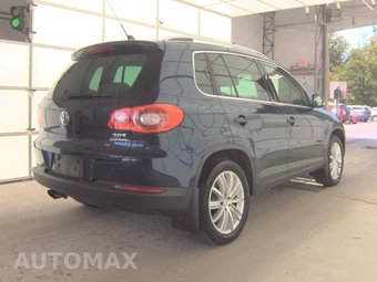 2011 Volkswagen Tiguan SE 4MOTION w/Sunroof & Navigation - miniatura 4