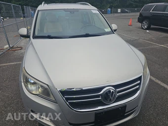2011 Volkswagen Tiguan SEL 4MOTION – miniatura 2