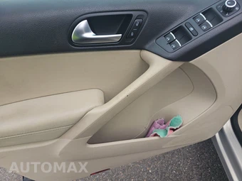 2011 Volkswagen Tiguan SEL 4MOTION – miniatura 9