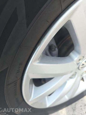 2011 Volkswagen Touareg TDI Sport - miniatura 7