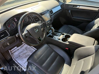 2011 Volkswagen Touareg – miniatura 10