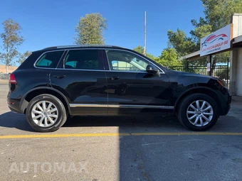 2011 Volkswagen Touareg – miniatura 5