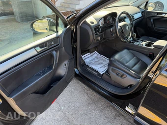 2011 Volkswagen Touareg – miniatura 9