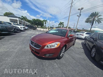 2011 Volvo C70 T5