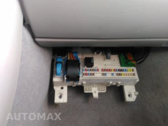 2011 Volvo S40 T5 – miniatura 13
