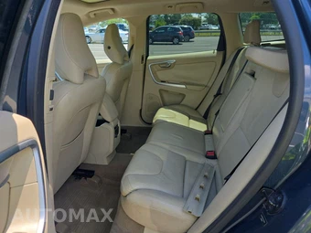 2011 Volvo XC60 3.2 R-Design – miniatura 13