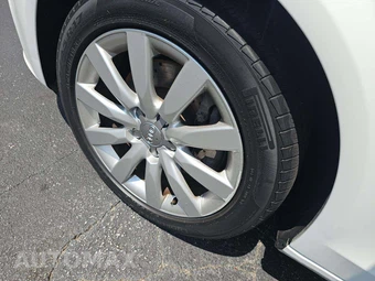 2012 Audi A4 2.0T Premium Sedan – miniatura 19