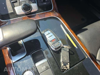 2012 Audi A8 L 4.2 – miniatura 8
