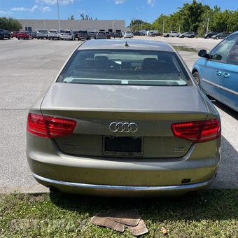 2012 Audi A8 L 4.2 – miniatura 2