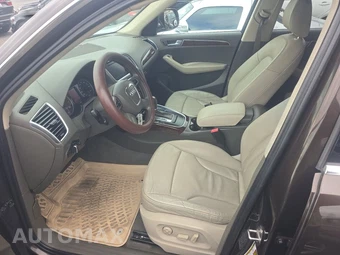 2012 Audi Q5 2.0T Premium – miniatura 7