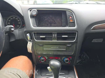 2012 Audi Q5 3.2 Premium Plus – miniatura 10