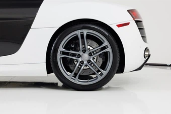 2012 Audi R8 5.2 Coupe - miniatura 10