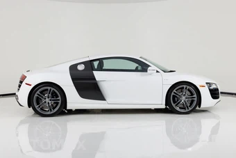 2012 Audi R8 5.2 Coupe - miniatura 2