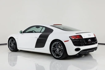 2012 Audi R8 5.2 Coupe - miniatura 5