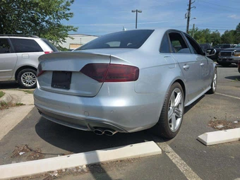 2012 Audi S4 Premium Plus – miniatura 3