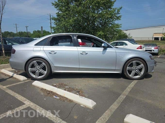 2012 Audi S4 Premium Plus – miniatura 4