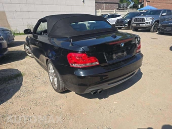 2012 BMW 1 Series Convertible 135i - miniatura 2