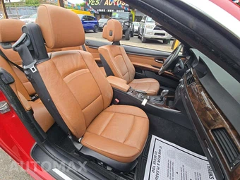 2012 BMW 3 Series Convertible 335i - miniatura 17