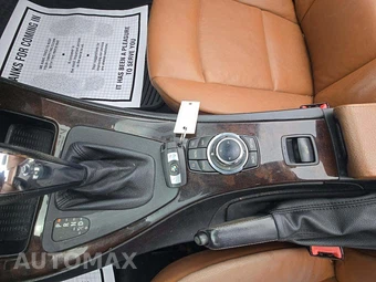 2012 BMW 3 Series Convertible 335i - miniatura 8