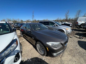 2012 BMW 5 Series 535i xDrive - miniatura 17