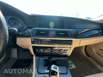 2012 BMW 5 Series 535i xDrive - miniatura 25