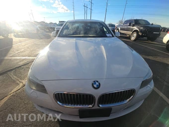 2012 BMW 5 Series Sedan 528i – miniatura 2