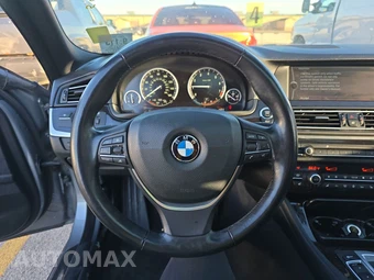 2012 BMW 5 Series Sedan 528i - miniatura 10